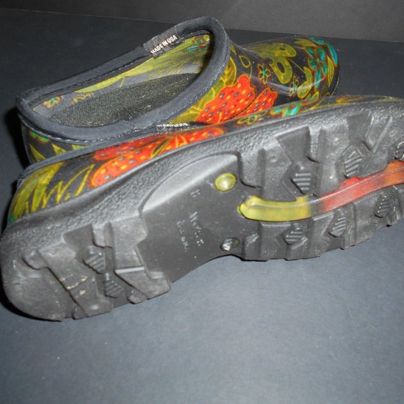 sloggers size 8